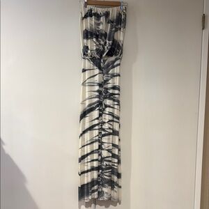 Go Couture Grey and White Strapless Maxi Dress